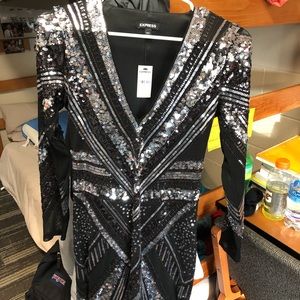 Express New Years Dress 🎉